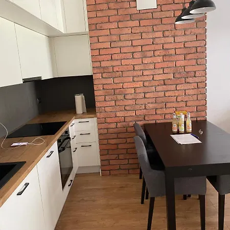 Minimalistyczne Gniazdko U Ady Βαρσοβία